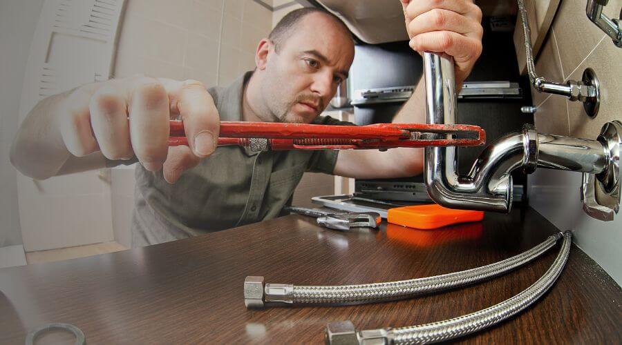 Local expert plumbing services in Walshville, IL